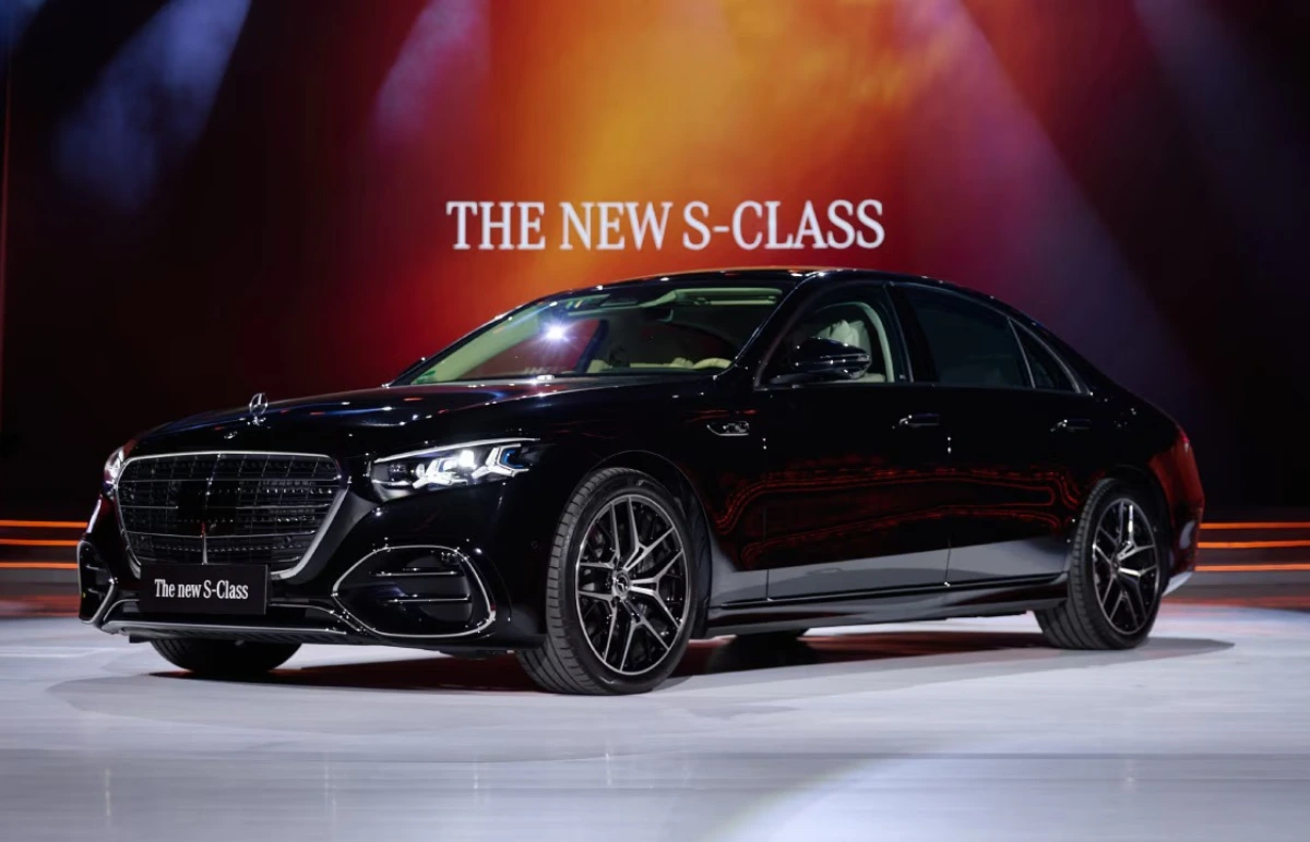 2026 Mercedes-Benz S-Class Facelift Plug-in Hybrid Price Revealed | Launched at Rs 2.20 Crore Featured Image